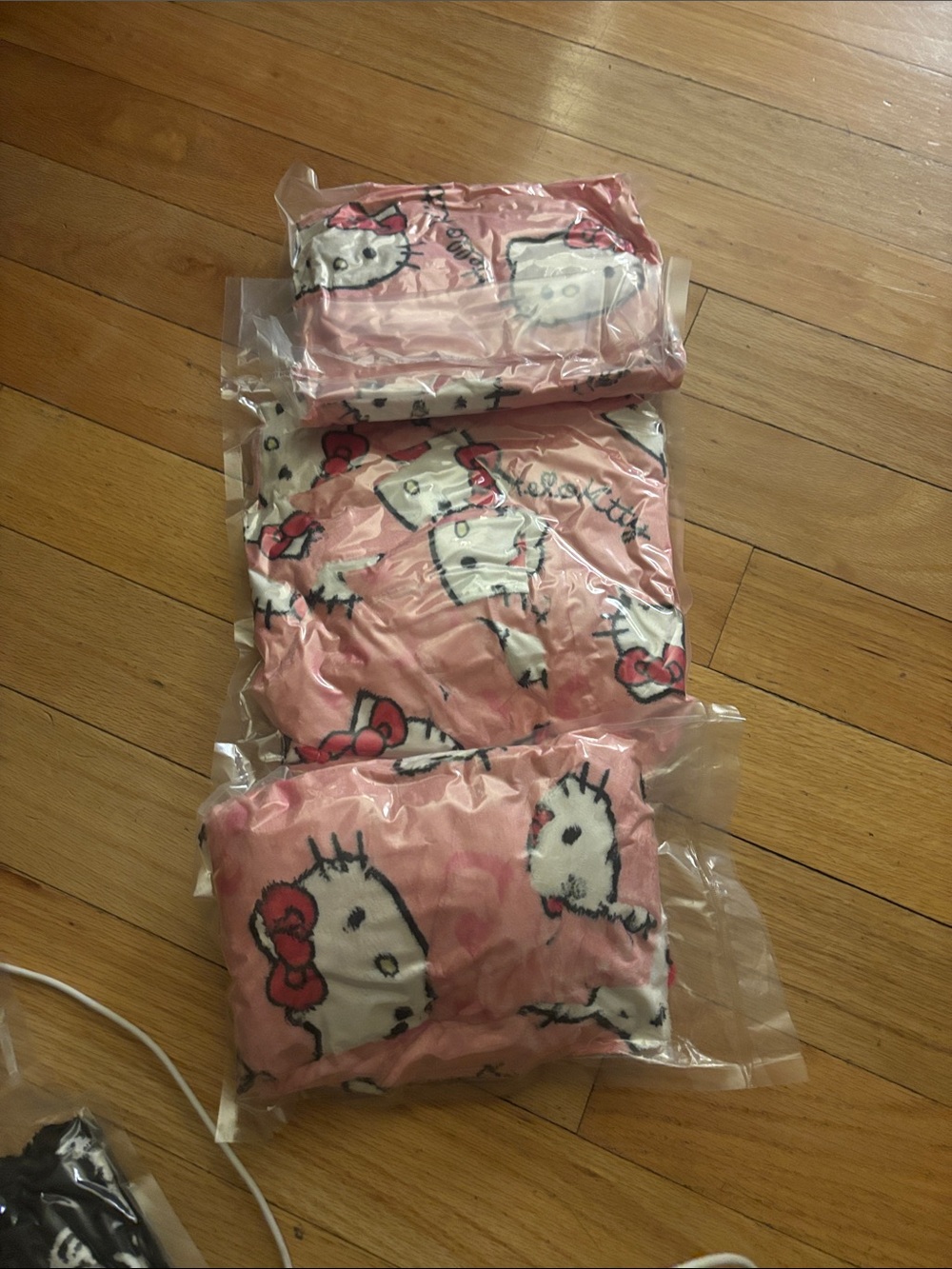 Pink Hello Kitty Kids Pajama Set - Soft Sleepwear - Picture 2 of 3